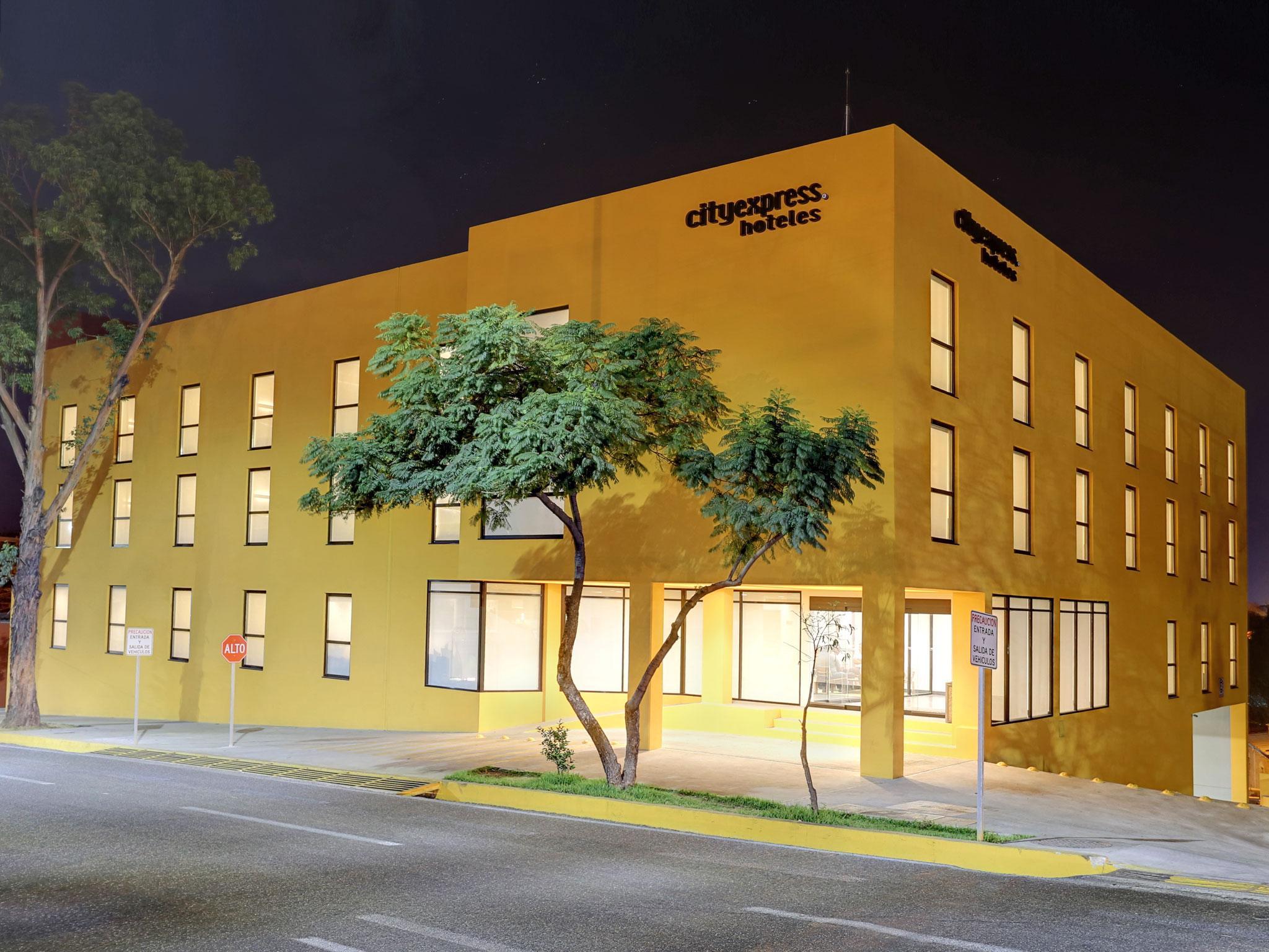 City Express By Marriott Oaxaca Ngoại thất bức ảnh